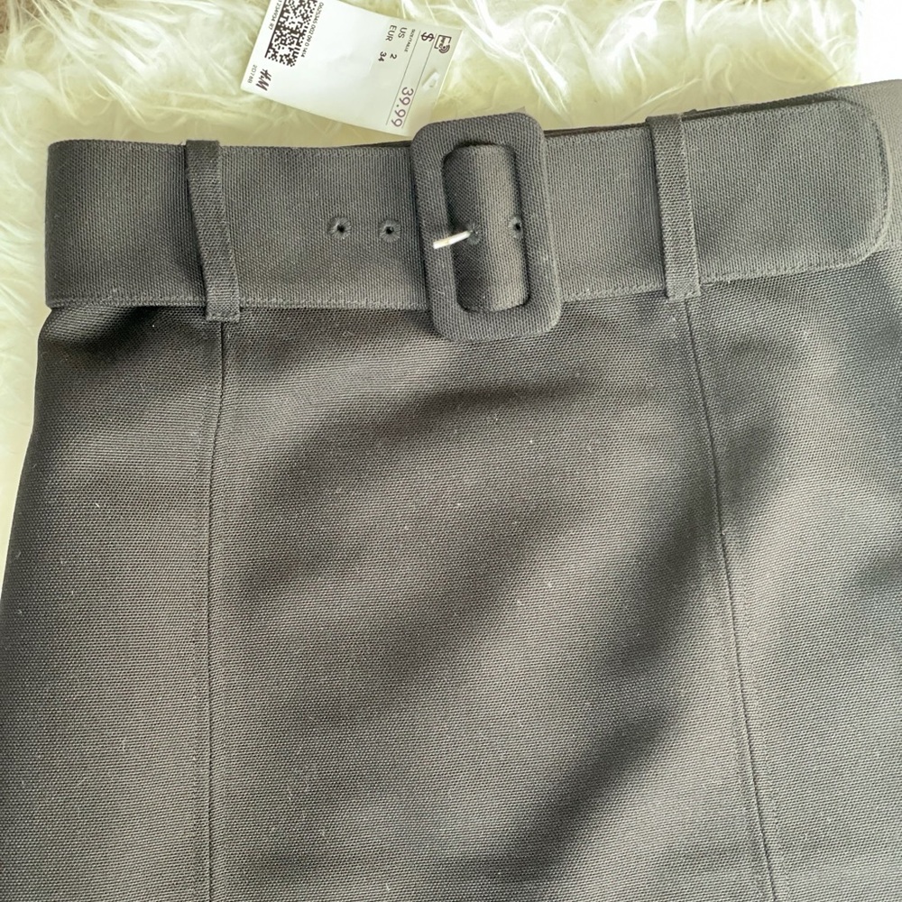 H&M A-LINE SKIRT - Picture 3 of 4